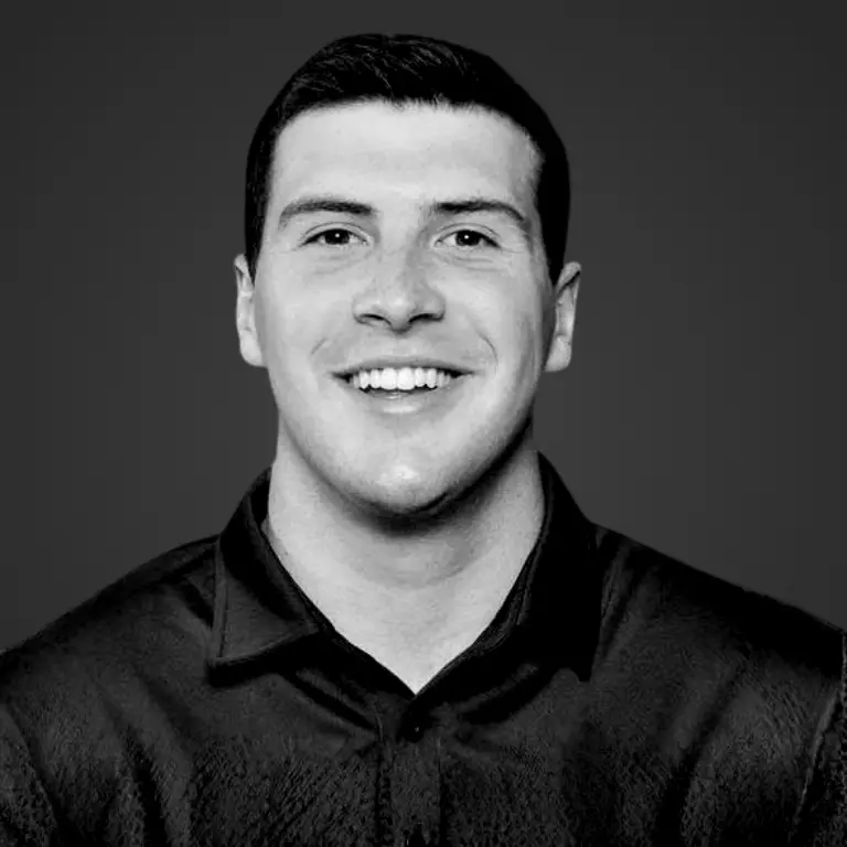 Nic_Weishar_Headshot.png